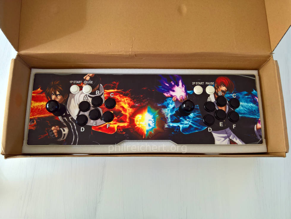 A sneak peak into the box